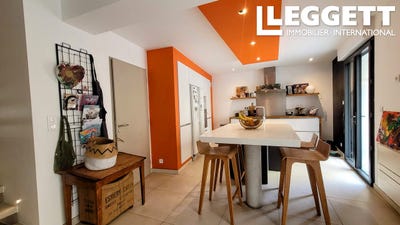 /international/fr/canet-en-roussillon-languedoc-roussillon-310097845351/