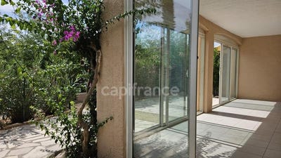 /international/fr/bormes-les-mimosas-provence-alpes-cote-d-azur-310101109900/