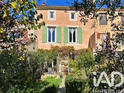 /international/fr/buis-les-baronnies-rhone-310106165997/
