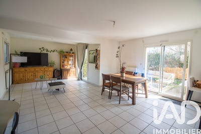 /international/fr/orgeres-brittany-310106687302/