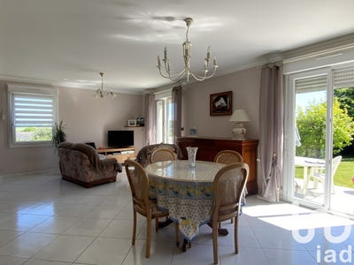 /international/fr/le-mene-brittany-310099560039/