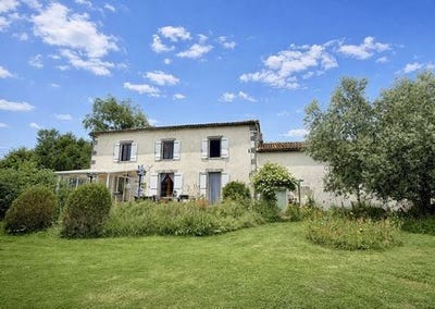 /international/fr/le-bouchage-charente-310105407515/