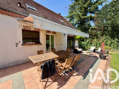 /international/fr/clery-saint-andre-centre-val-de-loire-310108453843/