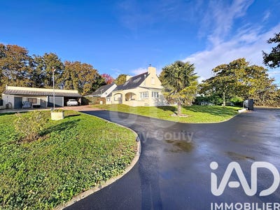 /international/fr/savenay-pays-de-la-loire-310108834260/