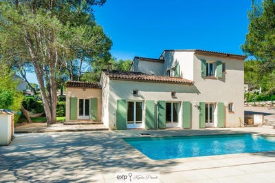 /international/fr/mallemort-provence-alpes-cote-d-azur-310100578284/