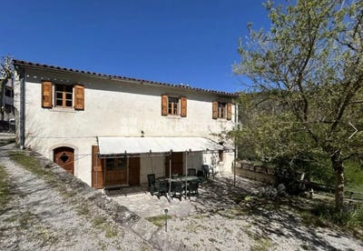 /international/fr/soudorgues-languedoc-roussillon-310119340730/