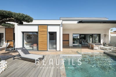 /international/fr/grau-d-agde-languedoc-roussillon-310106596493/