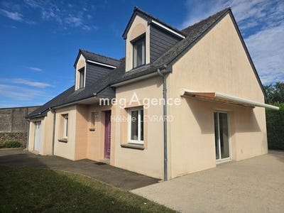 /international/fr/sainte-suzanne-et-chammes-pays-de-la-loire-310108595662/