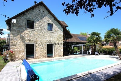 /international/fr/chalon-sur-saone-burgundy-310109097839/
