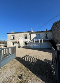 /international/fr/mainxe-gondeville-charente-310106294462/