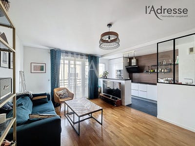 /international/fr/suresnes-ile-de-france-310108668407/