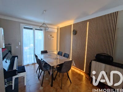 /international/fr/elne-calais-310105716742/