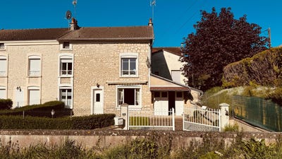/international/fr/epineuil-burgundy-310108330549/