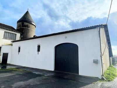 /international/fr/vallet-pays-de-la-loire-310106198190/