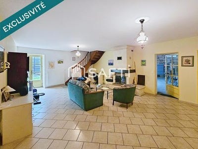 /international/fr/saint-leon-sur-l-isle-aquitaine-310100549108/