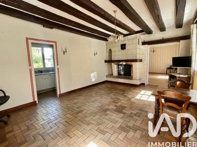 /international/fr/tours-centre-val-de-loire-310108419166/