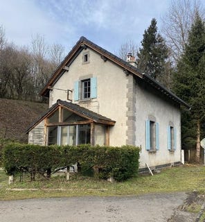 /international/fr/lugarde-auvergne-310104810005/