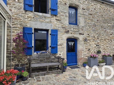 /international/fr/clohars-carnoet-brittany-310106512983/