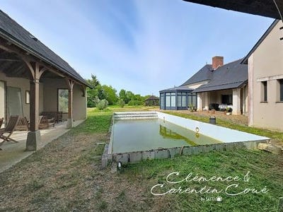 /international/fr/angrie-pays-de-la-loire-310107497198/