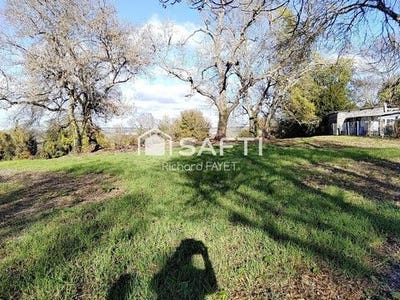 /international/fr/saint-bonnet-sur-gironde-charente-310103784544/