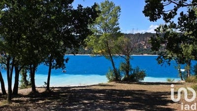 /international/fr/les-salles-sur-verdon-provence-alpes-cote-d-azur-310100642952/