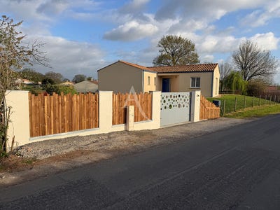 /international/fr/le-champ-saint-pere-pays-de-la-loire-310119747078/
