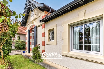 /international/fr/gujan-mestras-aquitaine-310108212250/