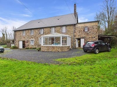 /international/fr/roncey-la-basse-normandie-310104921847/