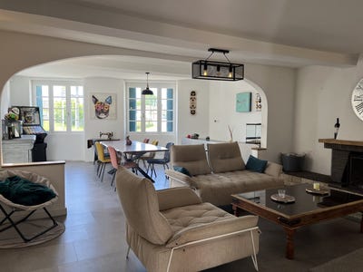 /international/fr/bazillac-midi-pyrenees-310108789799/