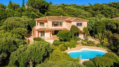 /international/fr/lecci-corsica-310108727183/?lang=th
