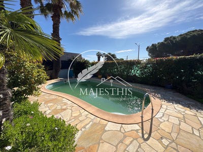/international/fr/hyeres-provence-alpes-cote-d-azur-310109238661/