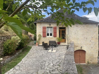 /international/fr/montignac-aquitaine-310098317701/