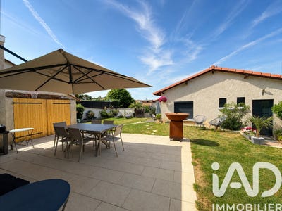 /international/fr/montagny-burgundy-310107578458/