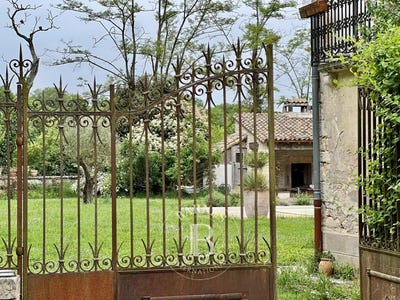 /international/fr/givry-burgundy-310100604230/