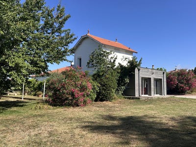 /international/fr/villeneuve-sur-lot-aquitaine-310100962225/?lang=it