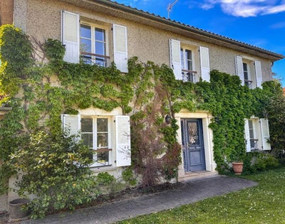 /international/fr/charbonnieres-les-bains-rhone-310106238399/