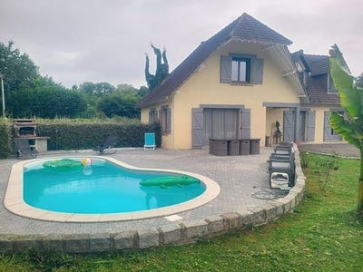 /international/fr/grand-bourgtheroulde-upper-normandy-310100402971/