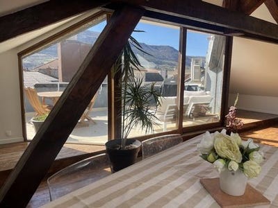 /international/fr/millau-midi-pyrenees-310101446013/?lang=id