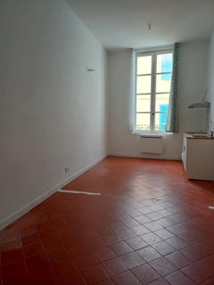 /international/fr/beaucaire-languedoc-roussillon-310108788462/