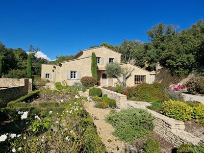 /international/fr/gordes-provence-alpes-cote-d-azur-310101082333/?lang=zh-cn