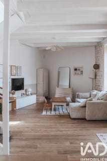 /international/fr/la-rochelle-franche-comte-310107971057/