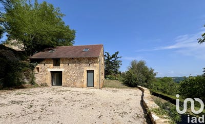 /international/fr/calviac-en-perigord-aquitaine-310100884483/
