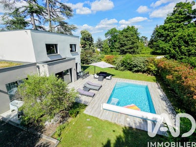 /international/fr/saint-etienne-upper-normandy-310108561459/
