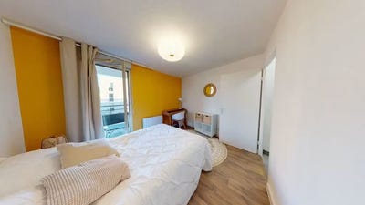 /international/fr/avenue-roger-salengro-villeurbanne-rhone-310109237117/