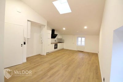 /international/fr/villefranche-sur-saone-rhone-310108673912/