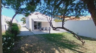 /international/fr/saint-palais-sur-mer-charente-310100795514/