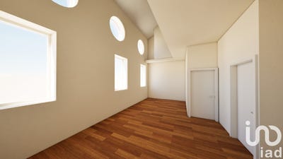 /international/fr/saintes-charente-310100180438/