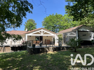 /international/fr/conne-de-labarde-aquitaine-310106708683/