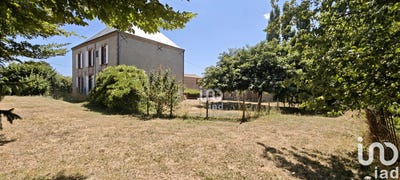 /international/fr/bourneau-pays-de-la-loire-310097508080/