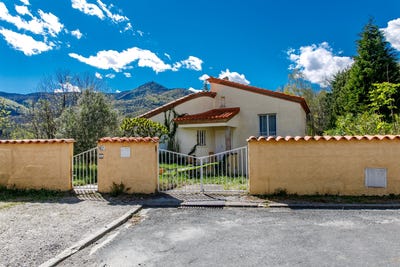 /international/fr/prats-de-mollo-la-preste-languedoc-roussillon-310107794333/